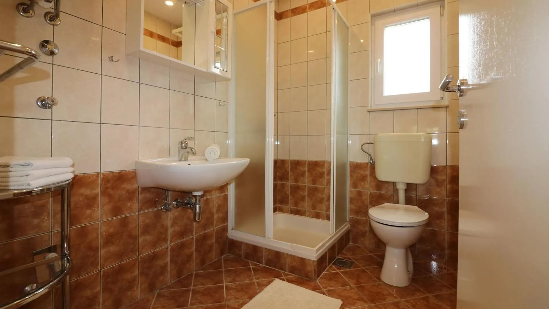 Melisa 6 Villa Porec 0*,  Croatia